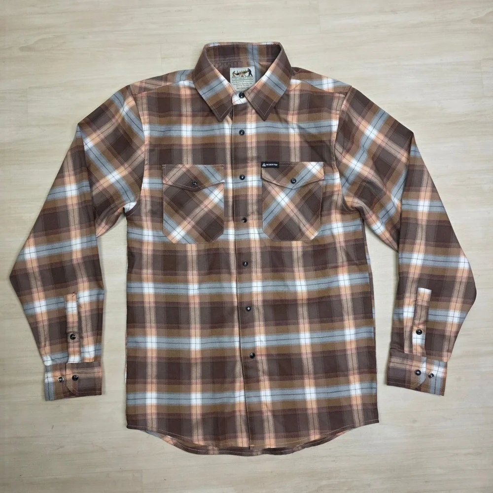 The Great PNW Mens Plaid Button Down Shirt Brown Tan Grey Long Sleeve Medium